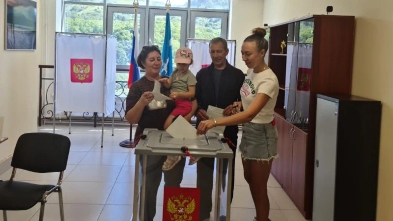Политолог: первый день голосования на Сахалине и Курилах прошел спокойно и без происшествий