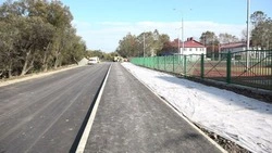 В Луговом появилась новая благоустроенная дорога к двум школам