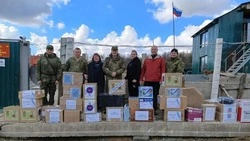 Сахалинские избиркомы отправили бойцам гуманитарный груз в рамках акции «Избиркомы для героев»