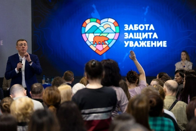 Губернатор провел встречу с жителями по личным вопросам в рамках проекта «Защита. Забота. Уважение» 