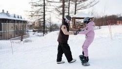 Сноуборд для всех: в Южно-Сахалинске стартовали бесплатные занятия для новичков