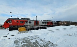 В Южно-Сахалинске отменили часть пригородных поездов