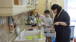 Многодетная южносахалинка рассказала, как совмещает карьеру, материнство и благотворительность