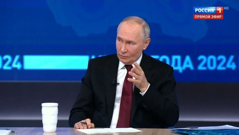 Президент РФ Владимир Путин анонсировал продолжение льготных ипотечных программ