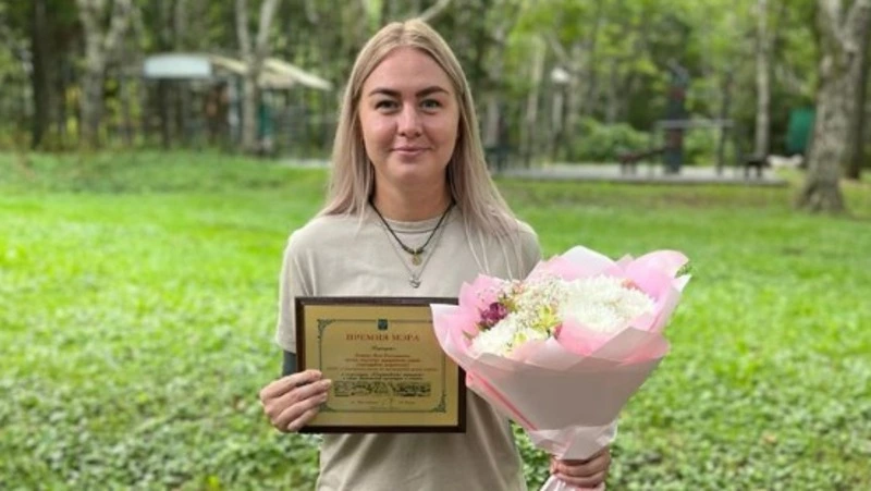 Южносахалинка Анна Левшина учит детей летать 