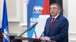 Валерий Лимаренко подал документы в избирком на выборы губернатора Сахалинской области