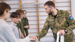 Ветеран СВО Рустам Танделов посвятил себя патриотическому воспитанию молодежи