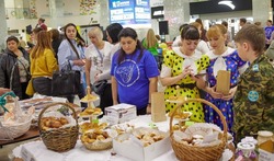 В субботу в Южно-Сахалинске работала ярмарка в поддержку участников СВО