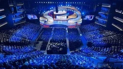 Президент РФ  вручил Всероссийскую  муниципальную премиию  «Служение»