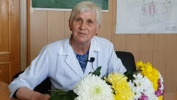  Ветврач птицефабрики «Островная»  за 40 лет работы хорошо изучила куриный характер 
