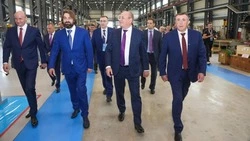 Валерий Лимаренко дал старт работе новых производств в Сахалинском нефтегазовом индустриальном парке