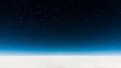 Точный гороскоп на апрель 2024 года: кого ждет долгожданный успех