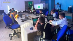 Юные южносахалинцы осваивают лазерные технологии