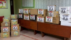 Южносахалинцы собирают новогодние посылки солдатам в зоне СВО