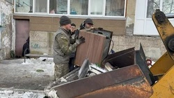 Сахалинские активисты  помогли пострадавшей от пожара многодетной семье из Анивы