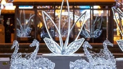 «Огни ночного города 2.0»: праздничные вечерние экскурсии стартовали в Южно-Сахалинске