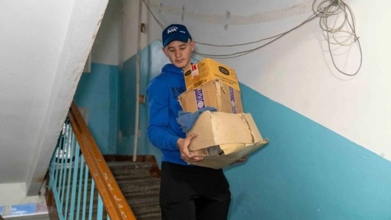 Волонтёры Южно-Сахалинска оказали помощь участнику трудового фронта Галине Сайфулиной