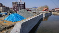 На набережной реки Рогатки возобновилась активная фаза работ по благоустройству