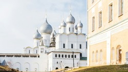 Церковные праздники — календарь на апрель 2025 года
