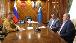 Владимир Минеев планирует создать спортивно-патриотическую базу для детей на Сахалине 