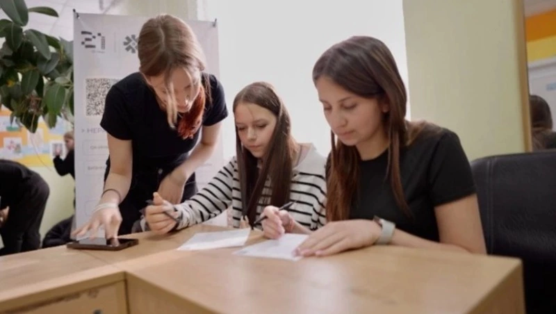 Сахалинским подросткам помогают выбрать профессию через нейропрофилирование и IT-игры