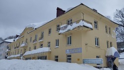 Мэр Южно-Сахалинска  поддержал инициативу синегорцев по сохранению здания 1956 года  постройки 
