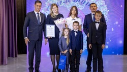 Праздничное мероприятие в честь Дня матери прошло в Южно-Сахалинске