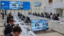 Губернатор Валерий Лимаренко поручил усилить вывоз снега, чтобы избежать затопления подвалов