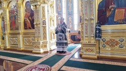 Во всех храмах Южно-Сахалинской и Курильской епархии проходят заупокойные богослужения