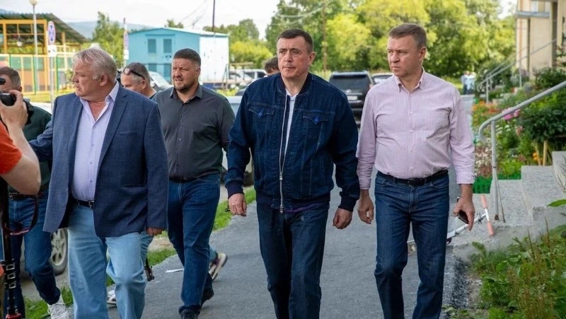 В Сахалинской области за год отремонтируют три тысячи подъездов и свыше 800 дворов