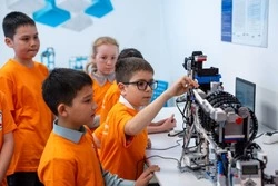 Юные инженеры из Южно-Сахалинска представят островной регион на всероссийском конкурсе в Челябинске