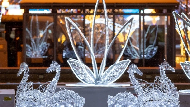 «Огни ночного города 2.0»: праздничные вечерние экскурсии стартовали в Южно-Сахалинске