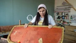 История о том, как южносахалинка освоила профессию реставратора мебели и создала «Красивую столярку»