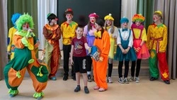 Волонтёры Южно-Сахалинска подарили праздник воспитанникам центра «Преодоление»