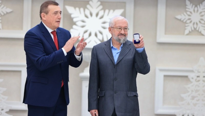 Рифмы и маршруты заслуженного журналиста  Сахалинской области 