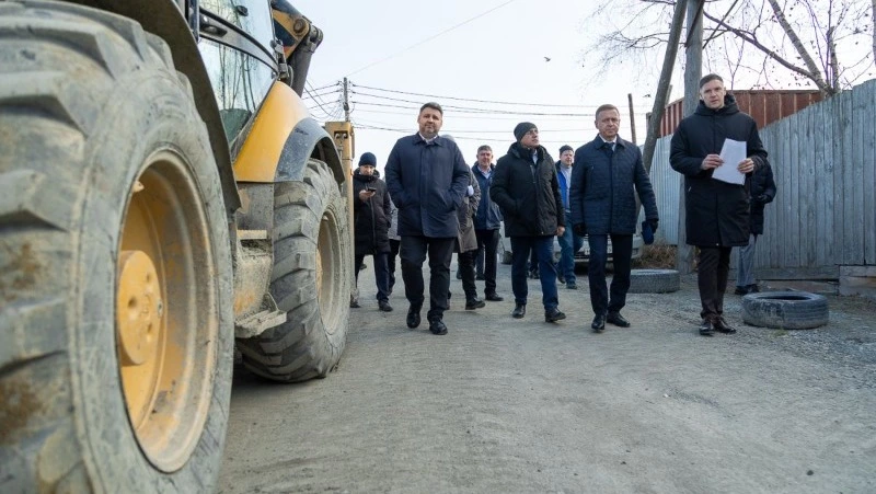 Сергей Надсадин держит на особом контроле восстановление благоустройства во Владимировке 