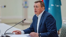 Жителям Сахалина и Курил предлагают задать вопросы на прямую линию с Валерием Лимаренко