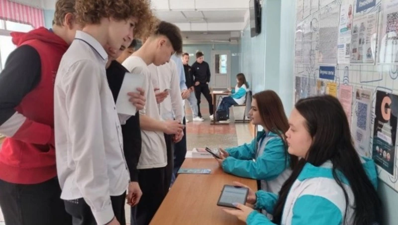 Учащиеся школы № 22 Южно-Сахалинска проголосовали за проекты благоустройства