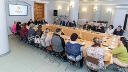 Вице-мэр Елена Федорова провела в Ново-Александровске личную встречу с семьями бойцов СВО
